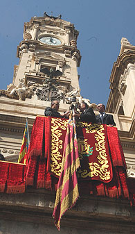 File:Processó Cívica del Nou d'Octubre, 2005.jpg