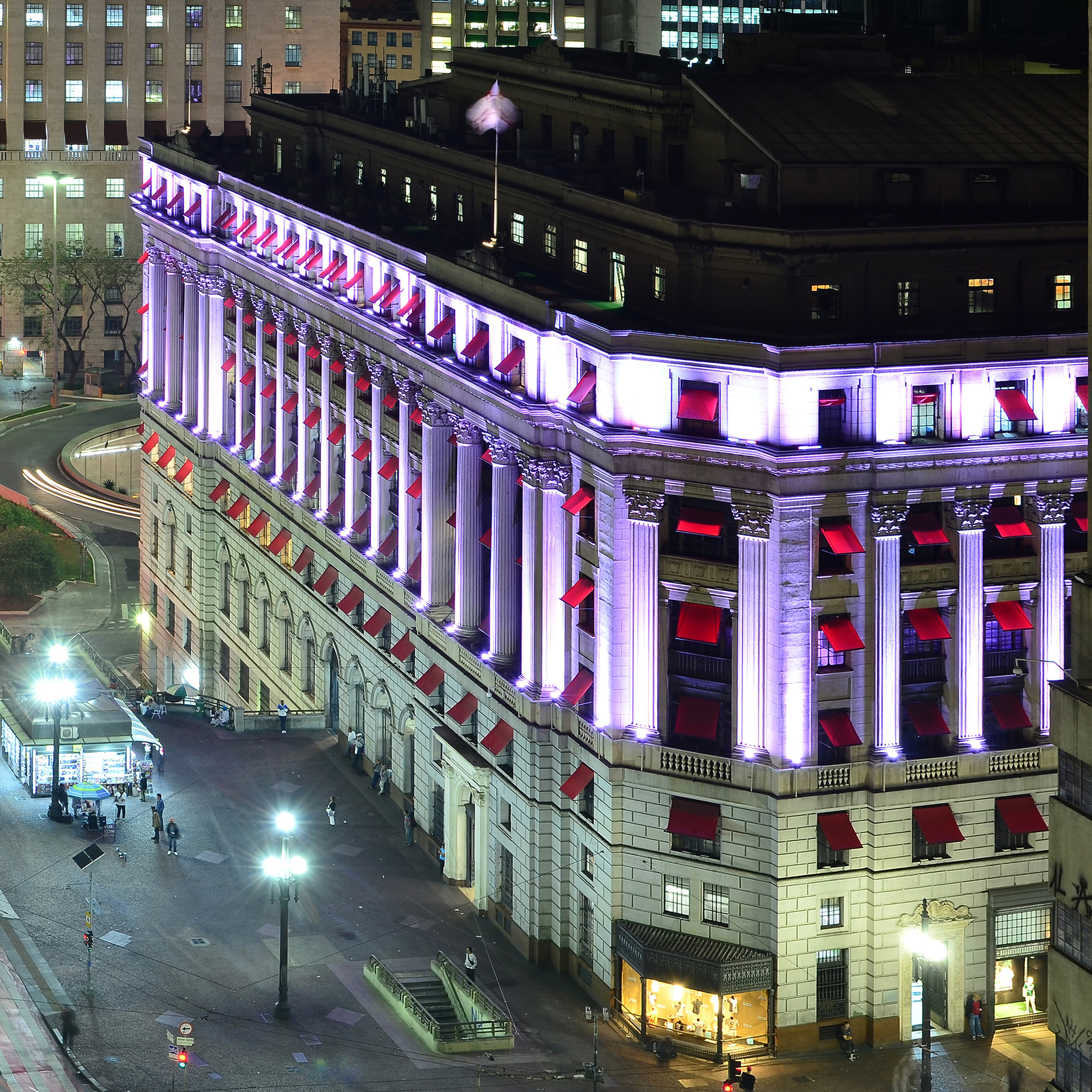 File:Shopping Light do Alto por Carlos Alkmin.jpg - Wikimedia Commons