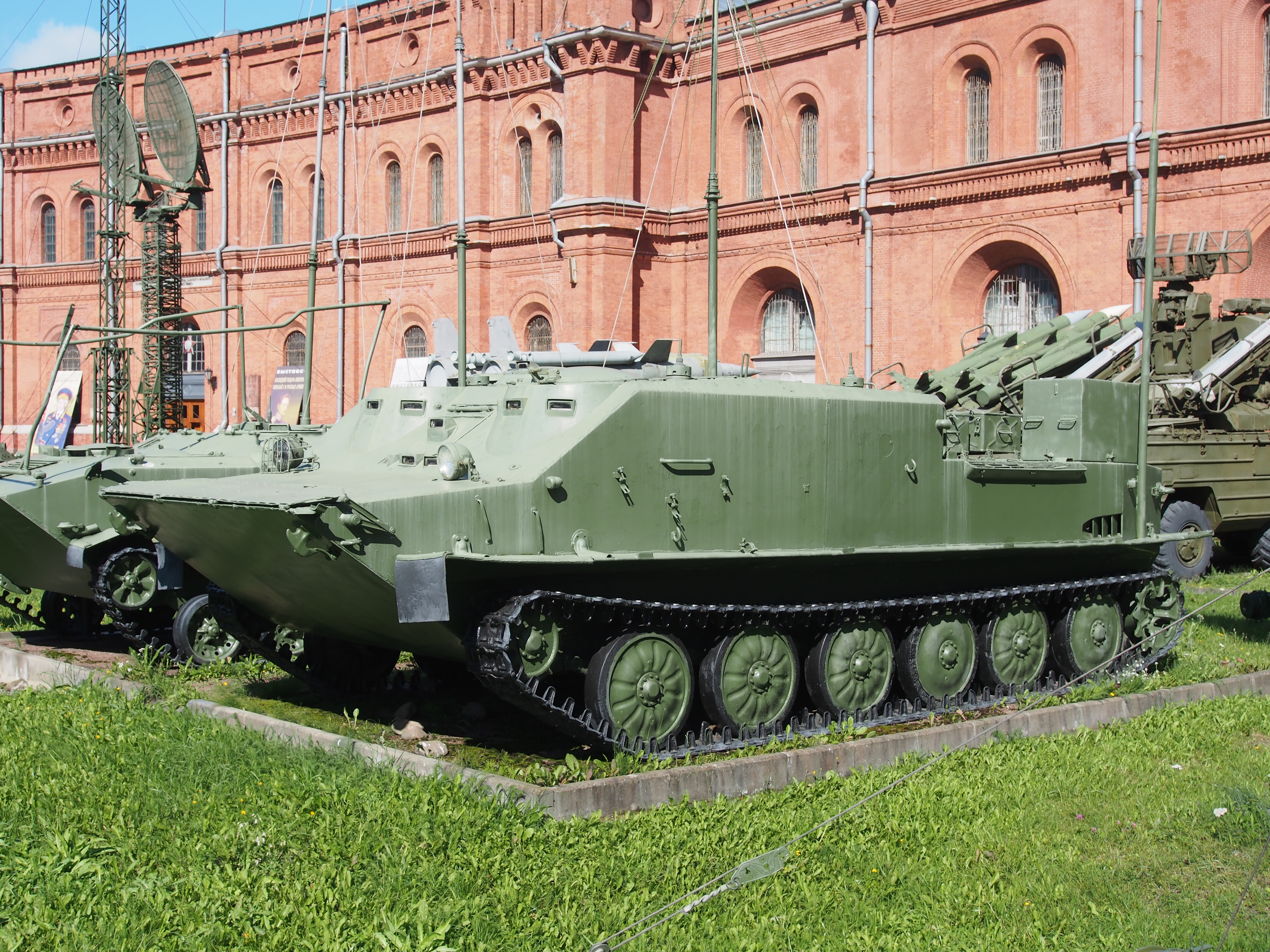 Файл:БТР-50ПУ Командио-штабная машина, Artillery museum, Saint-Petersburg  pic1.JPG — Википедия