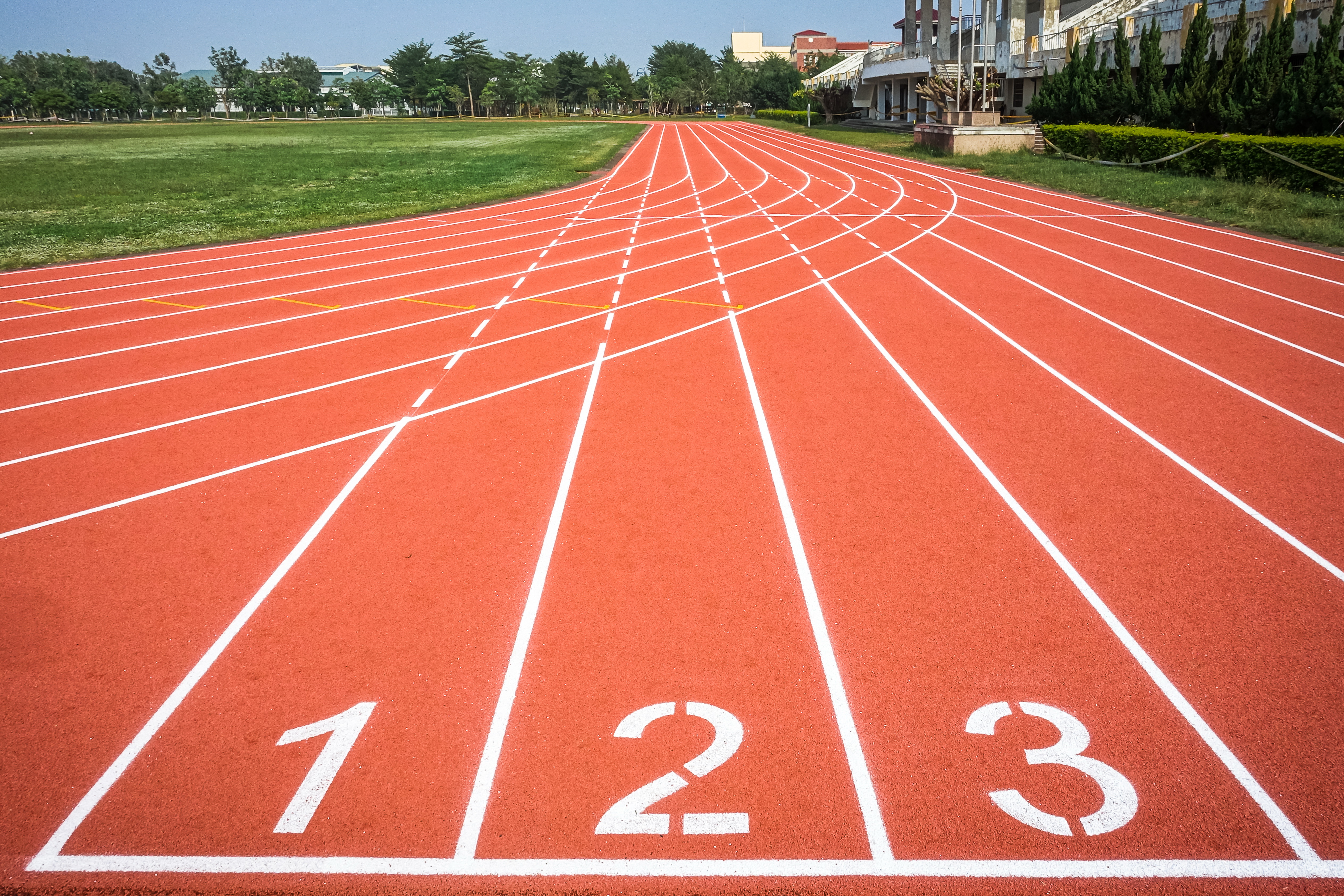 File:All-weather running track.jpg - Wikimedia Commons