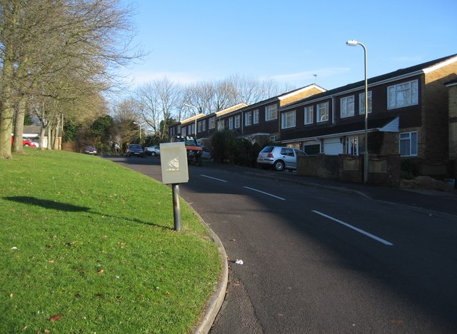 File:Approaching the end of Tiverton Road - geograph.org.uk - 1065910.jpg