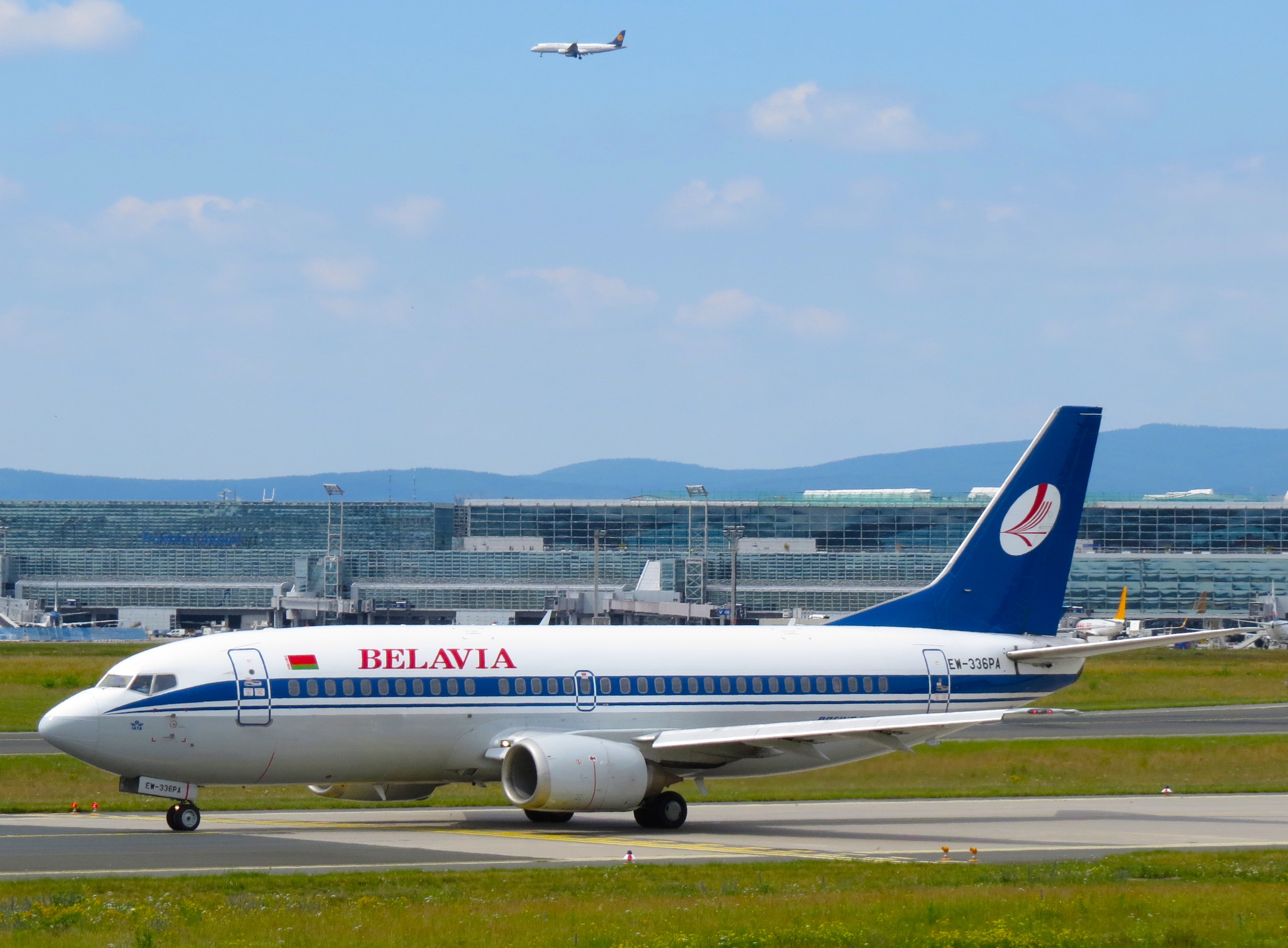 Рейсы белавиа. Boeing 737-3q8. Боинг 767 Белавиа. Белавиа Боинг 747. Belavia 2022.