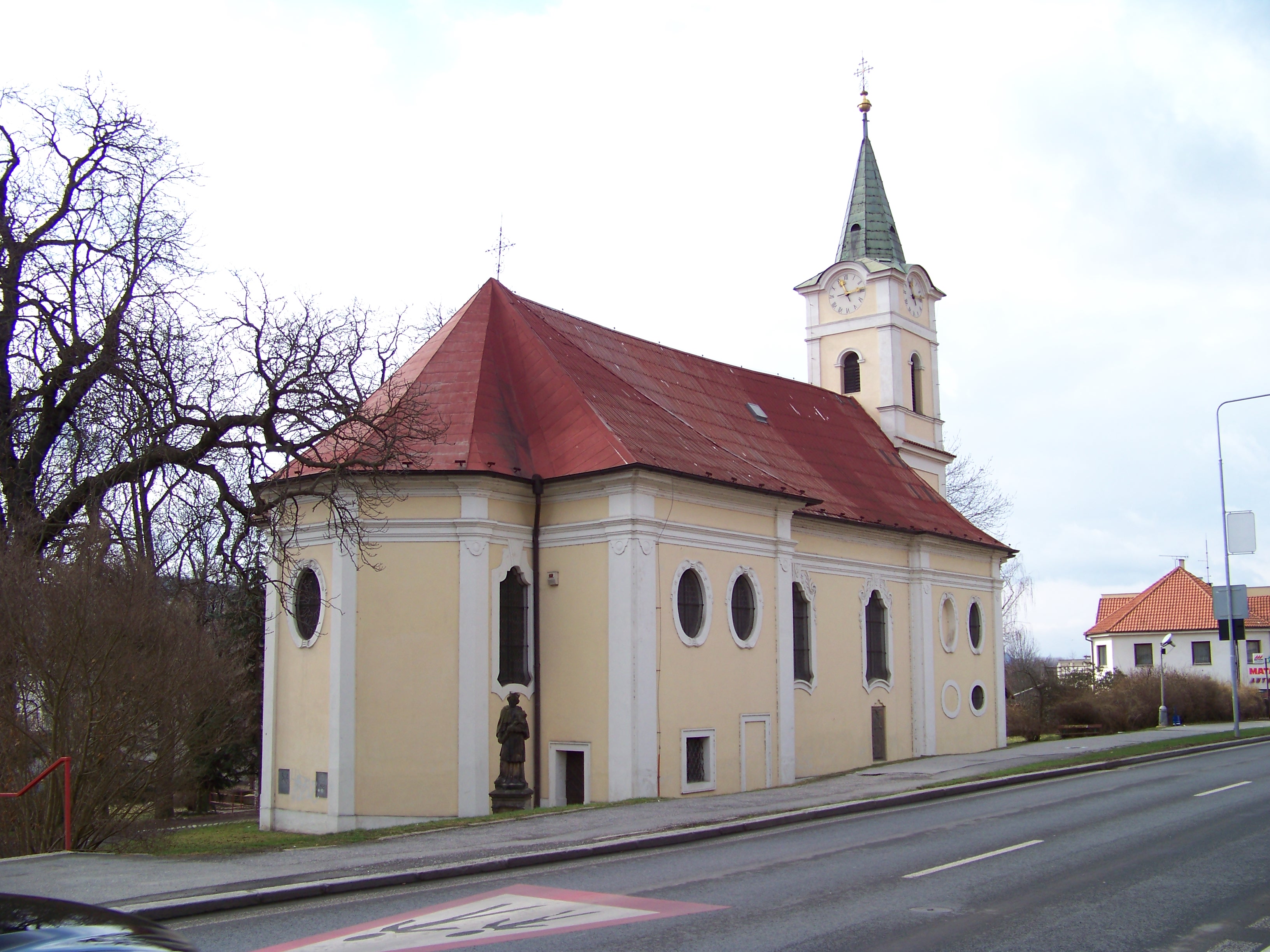 File:Beroun, Zábranský kostel.jpg - Wikimedia Commons