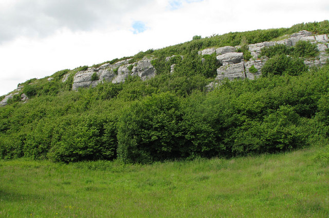 Bluffs immediately southwest of Cahercommaun Cliff fort - geograph.org.uk - 853983