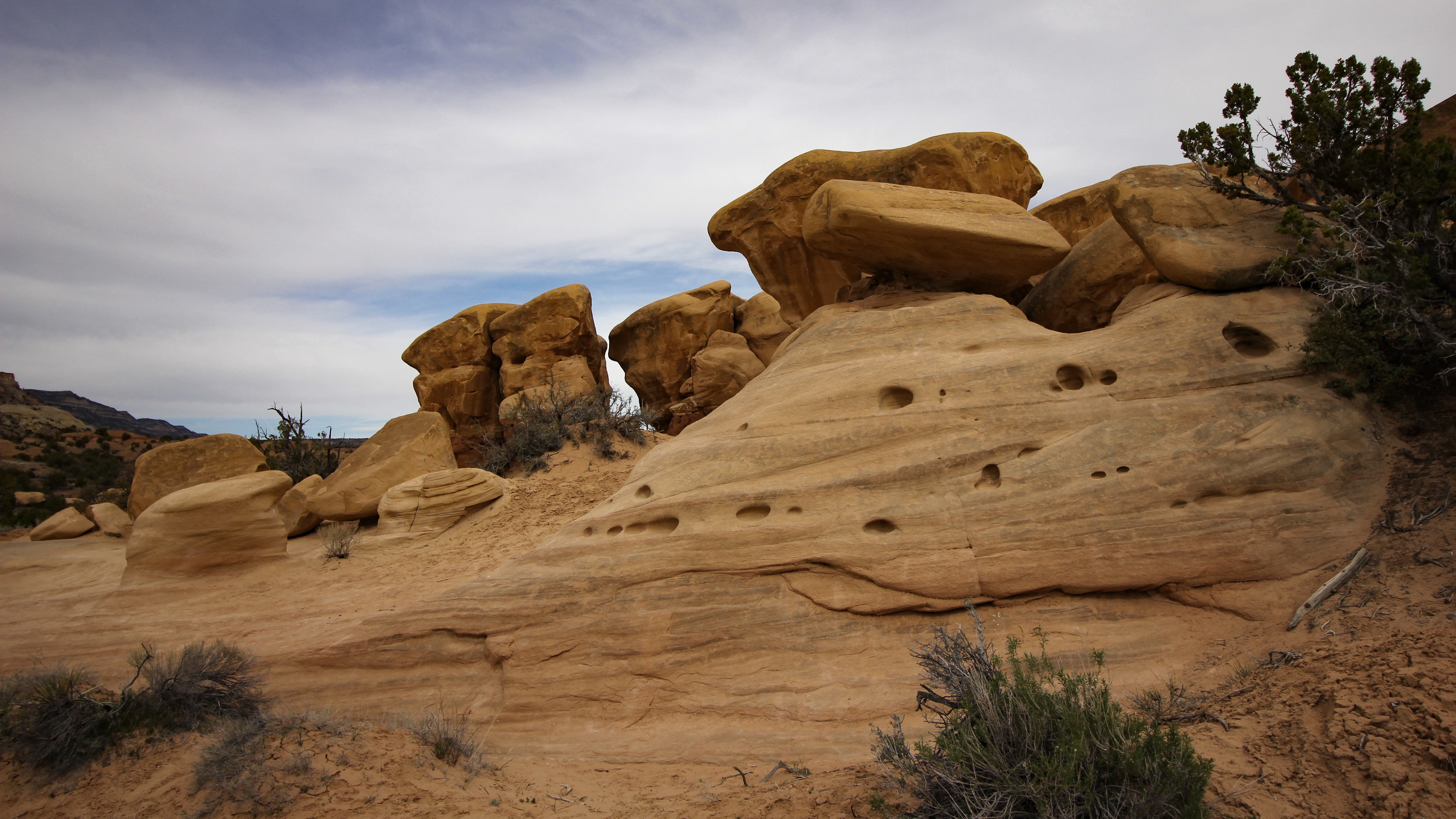 File Devils Garden Grand Staircase Escalante National Monument