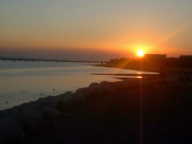 File:Evening Tranquillity at Netley - geograph.org.uk - 16968.jpg