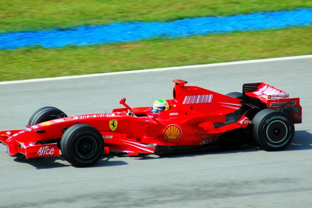 File:Felipe Massa 2007 Malaysia 3.jpg