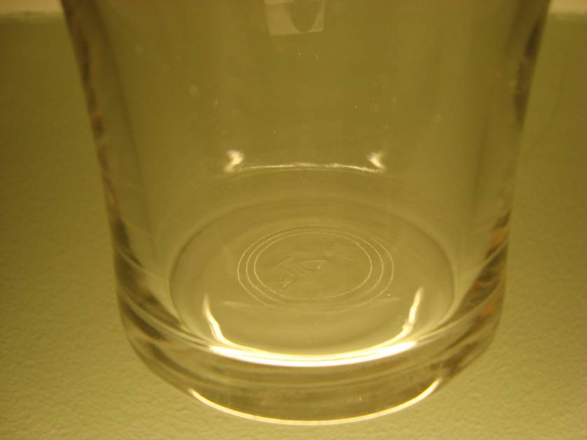 Pint glass - Wikipedia