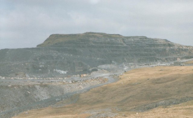 File:Graig Ddu Quarry - geograph.org.uk - 251537.jpg