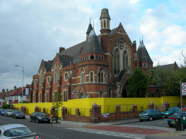 File:Honor Oak Baptist Church, Forest Hill Road, SE22 - geograph.org.uk - 451461.jpg