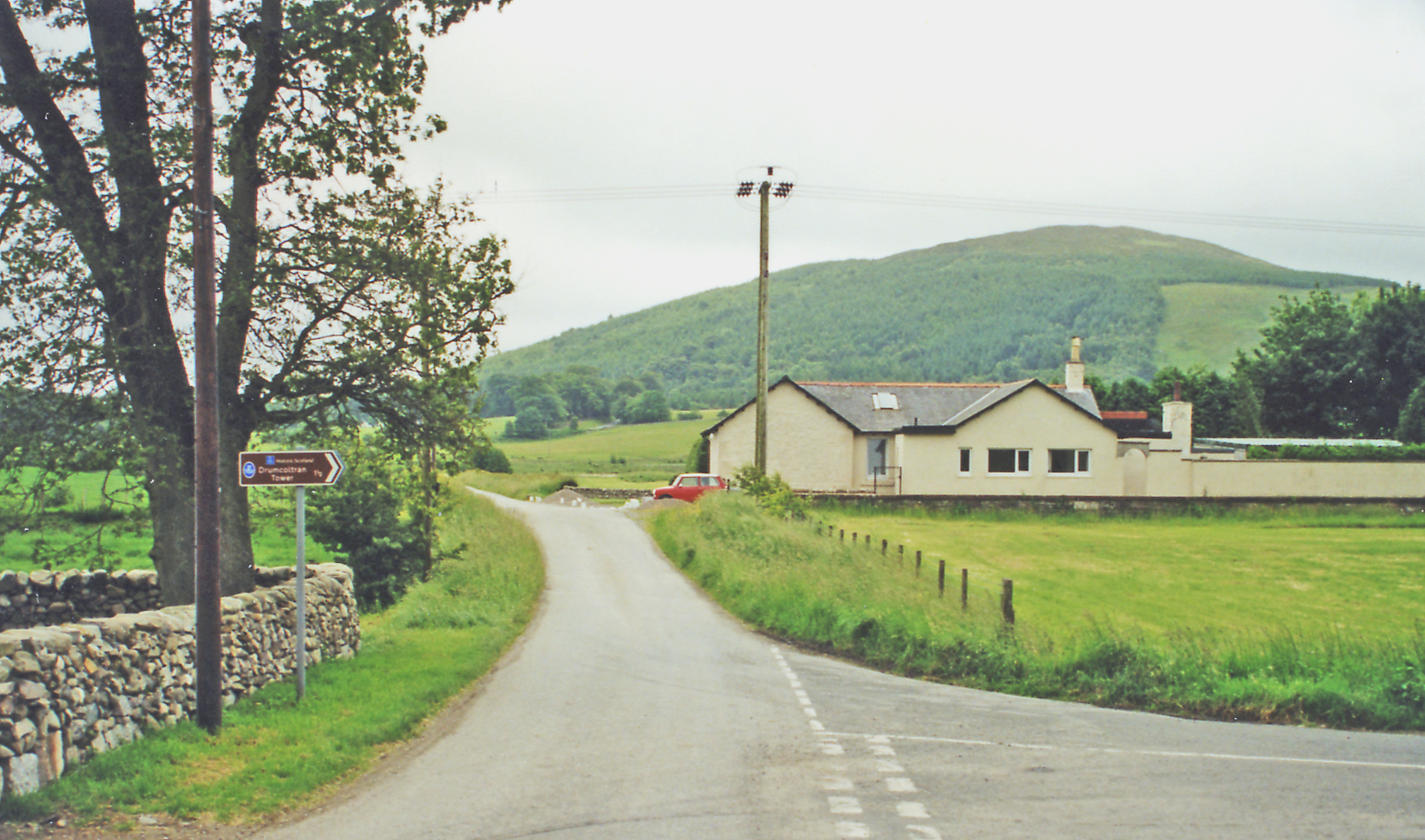 Killywhan railway station