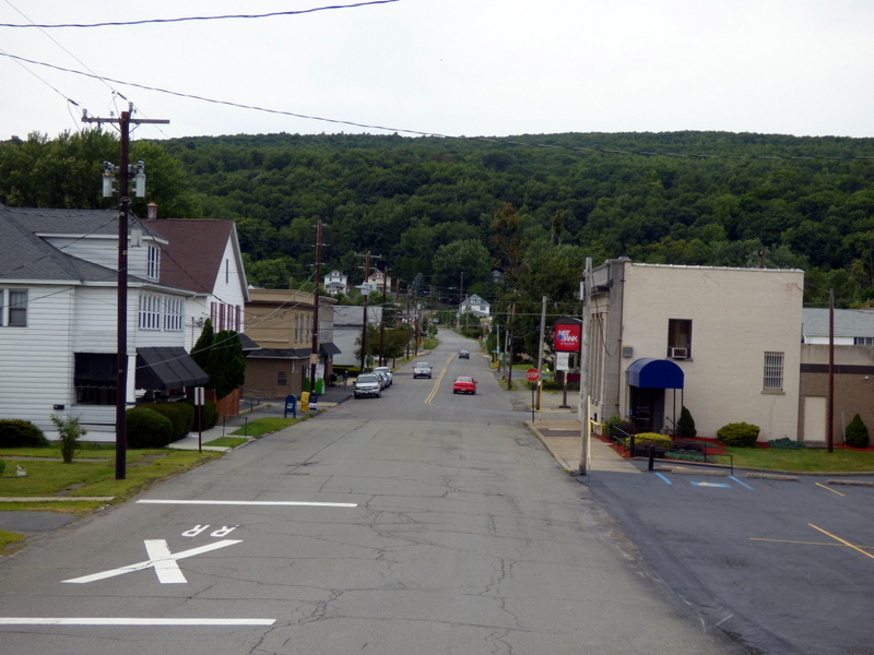 File:Mayfield-PA.JPG