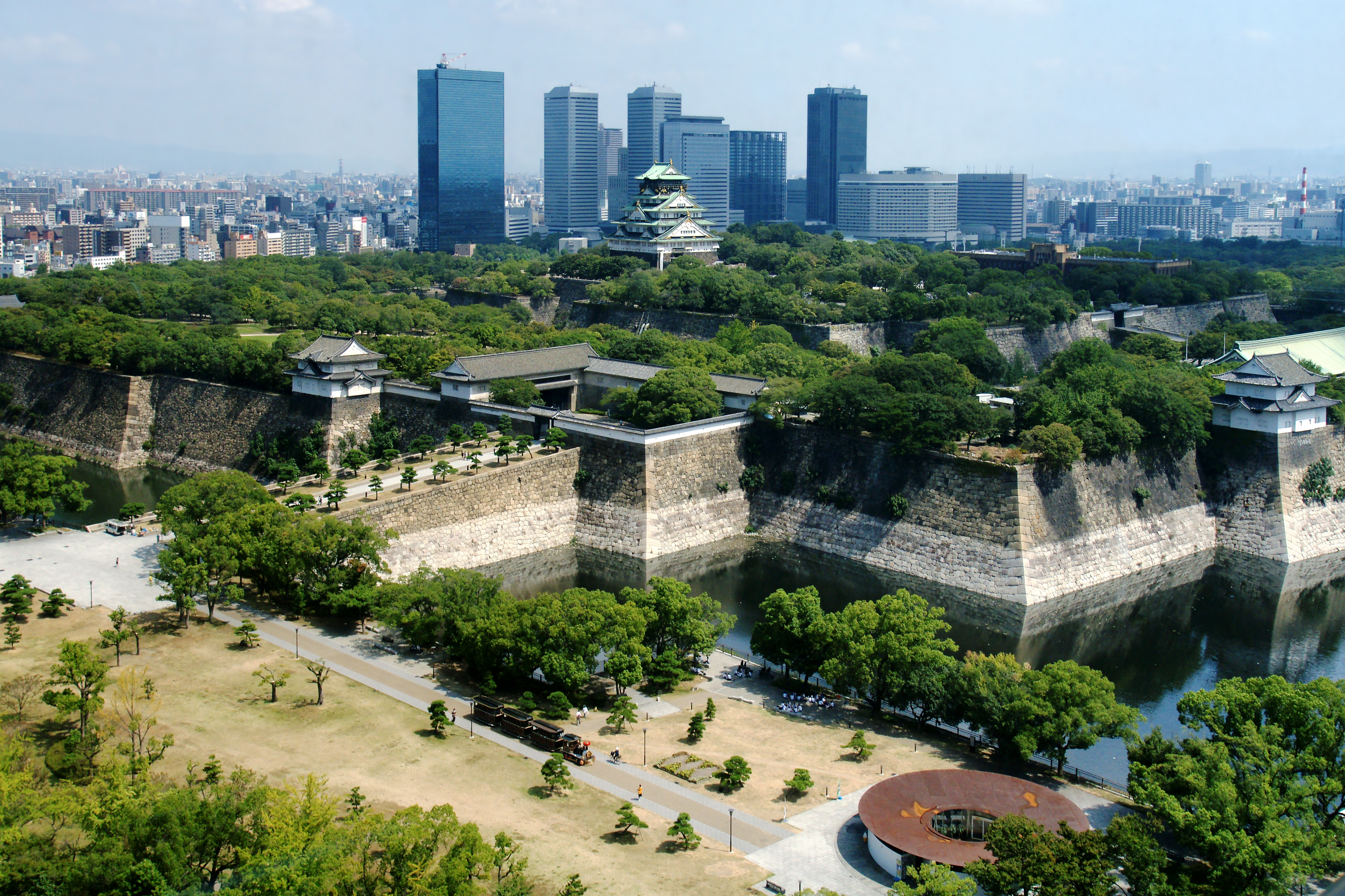 File:Osaka Castle 01bs3200.jpg - Wikimedia Commons