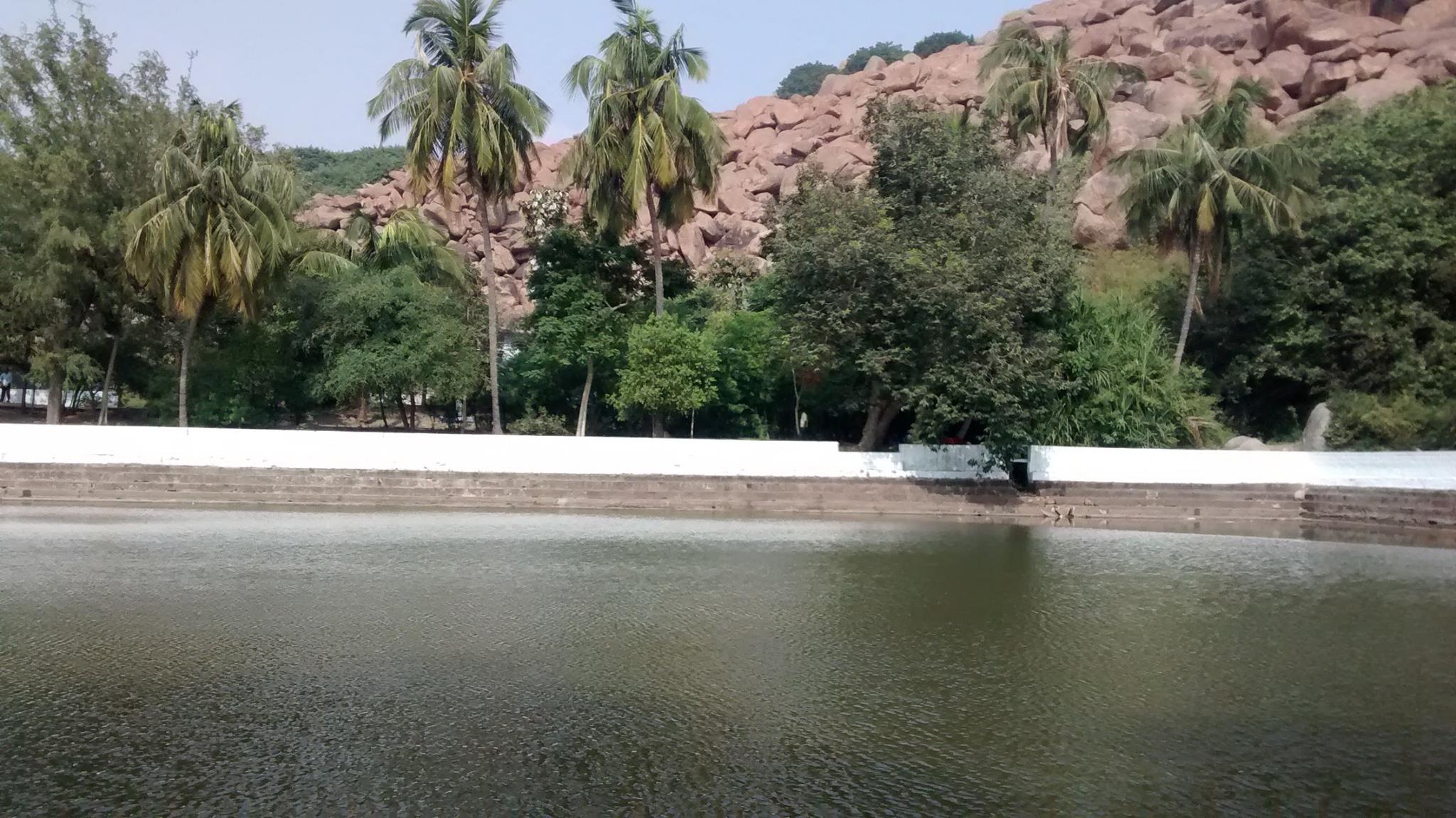 Sanapur Lake – One of The Best Place to Spend an Evening near Hampi |  40kmph.com