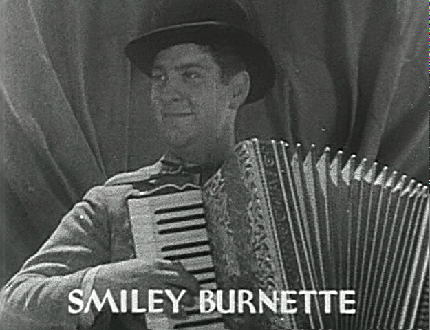 File:Smiley Burnette in Oh, Susanna!.png