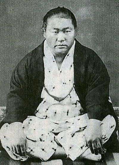 Qui est Umegatani Tōtarō I ?, quand est-ce que Umegatani Tōtarō I mort ? Umegatani Tōtarō I date de décès. Photo de Umegatani Tōtarō I