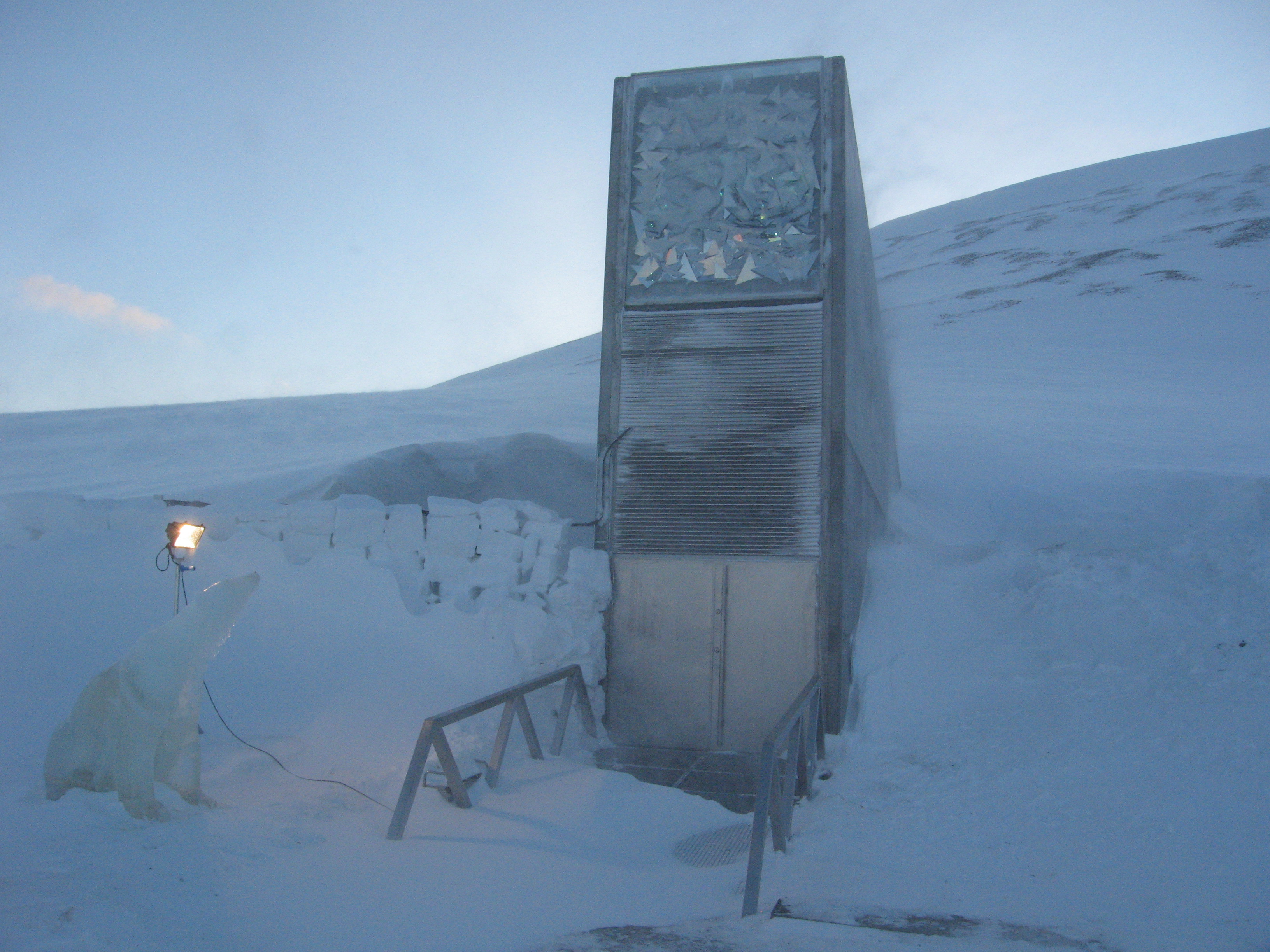 File Svalbard Global Seed Vault Panoramio Jpg Wikipedia