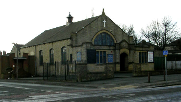 File:Thornbury Methodist Church - geograph.org.uk - 356899.jpg