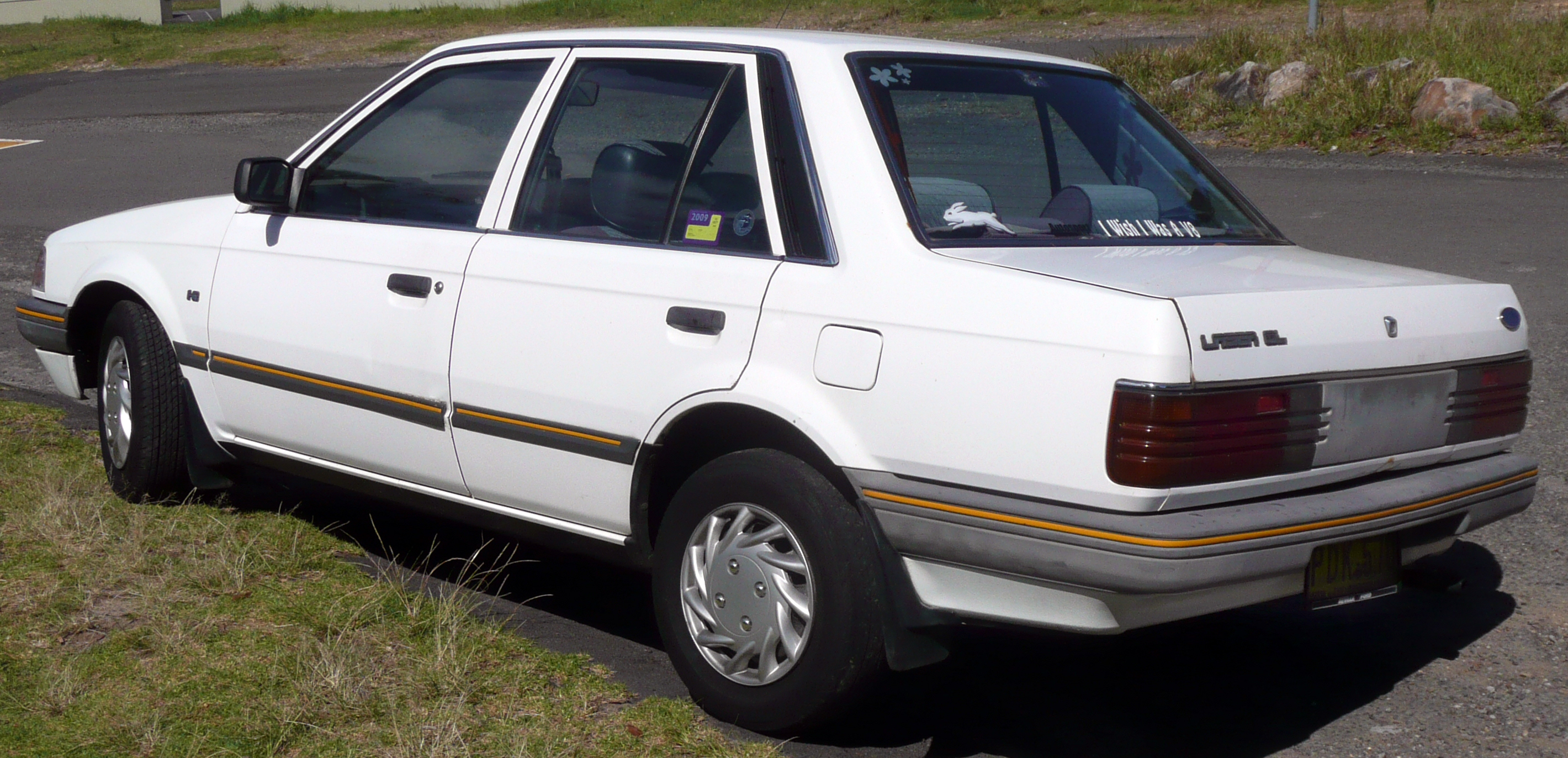 File 1988 Ford  Laser  KE GL  Livewire sedan 2008 12 21 