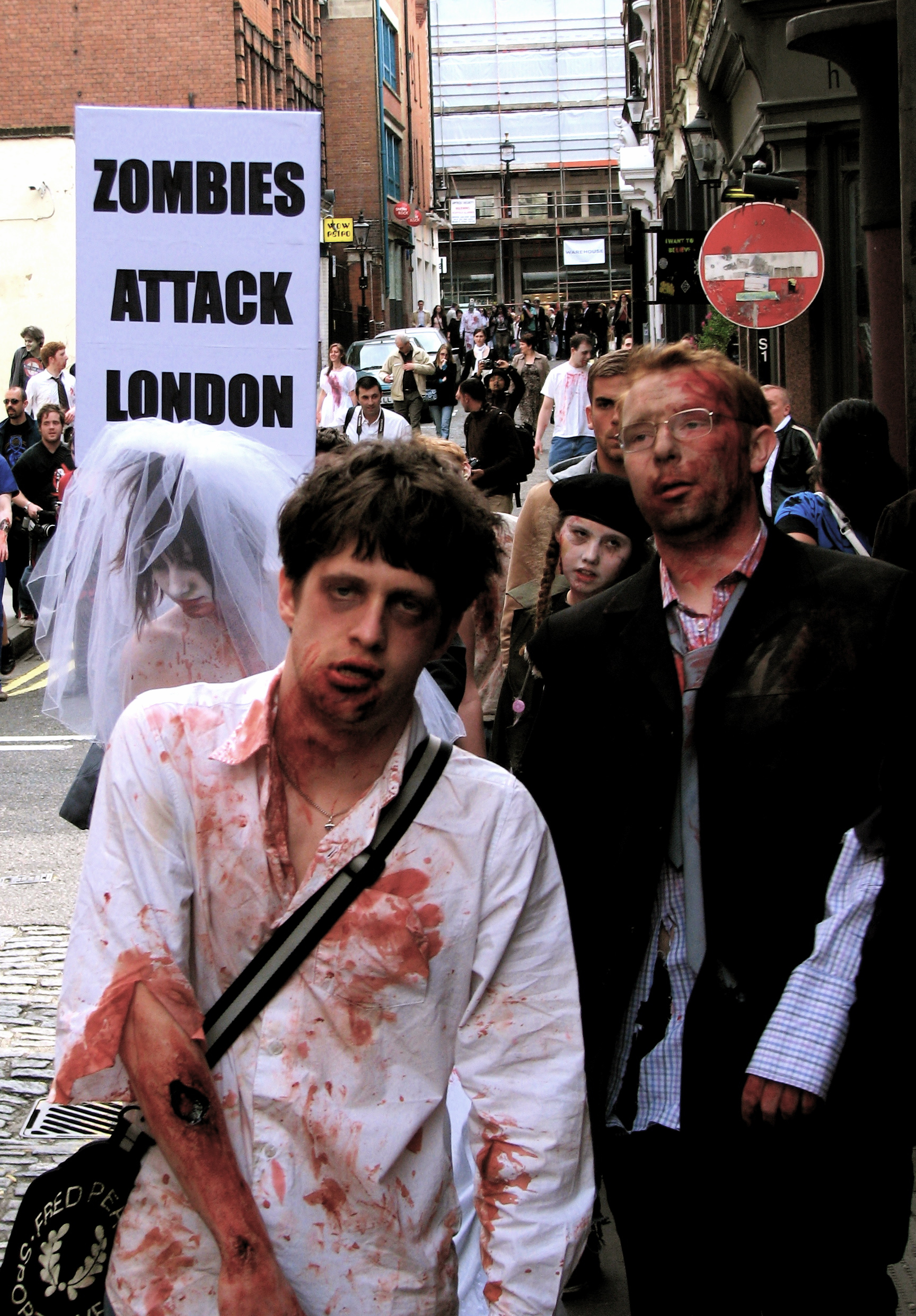 File:Zombies Wiki.jpg - Wikimedia Commons