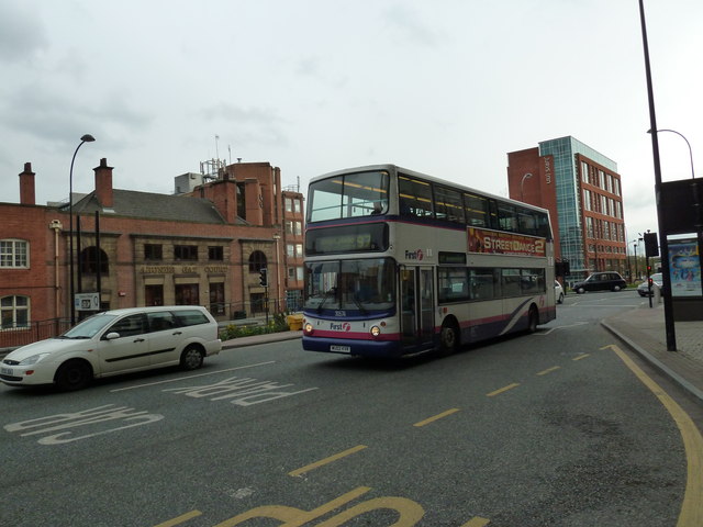 File:97 bus passing Arundel Court Gate - geograph.org.uk - 2991058.jpg
