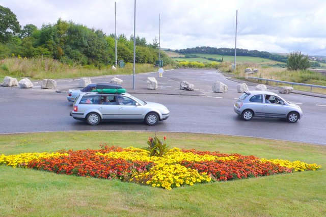 File:Brown Route Roundabout, Weymouth - geograph.org.uk - 906561.jpg