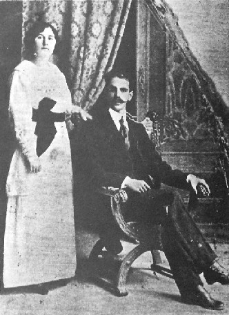 Rómulo Gallegos y su esposa Teotiste Arocha Egui (1895-1950)