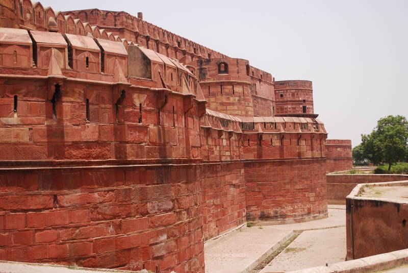 File:IN Agra 0905 (91) (17229828776).jpg