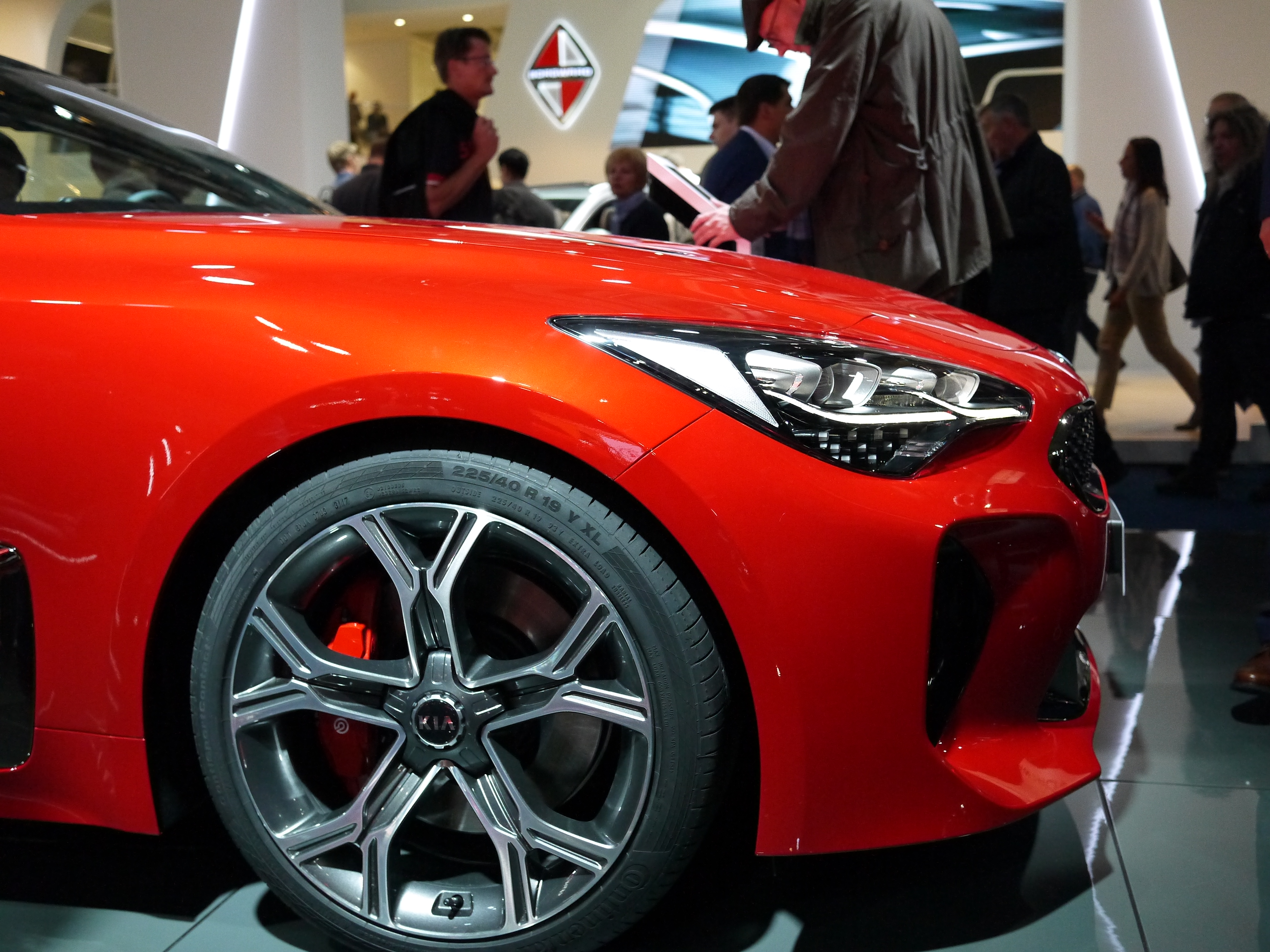 Kia Stinger 2022 салон подсветка