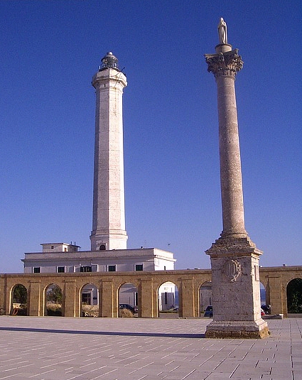 File:Leuca faro.jpg