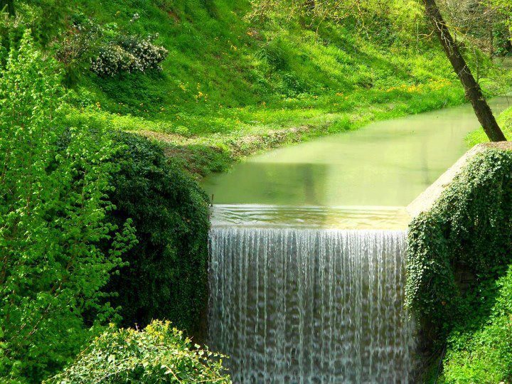 File:Most-Beautiful-Natural-Scene-of-world, Waterfall in Sindh, Pakistan.jpg Wikimedia Commons