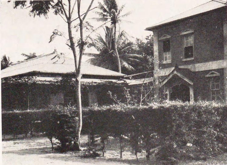 File:Nanyo Kohatsu Kabushiki Kaisha, Saipan office (from a book published in 1932).png