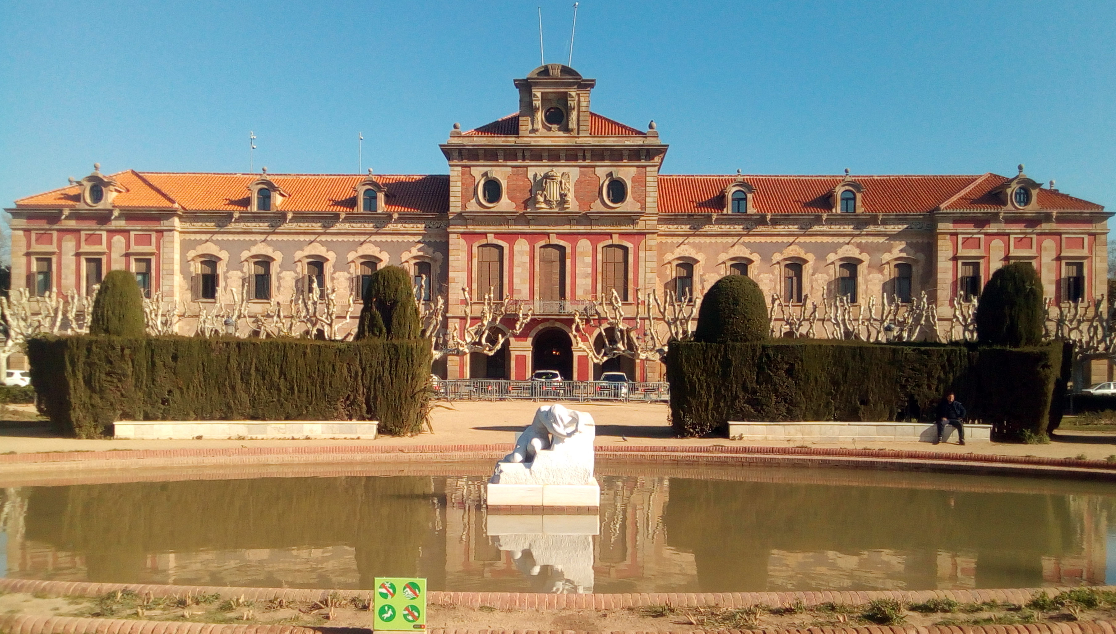 Palacio del Parlamento de Cataluña - Wikipedia, la enciclopedia libre