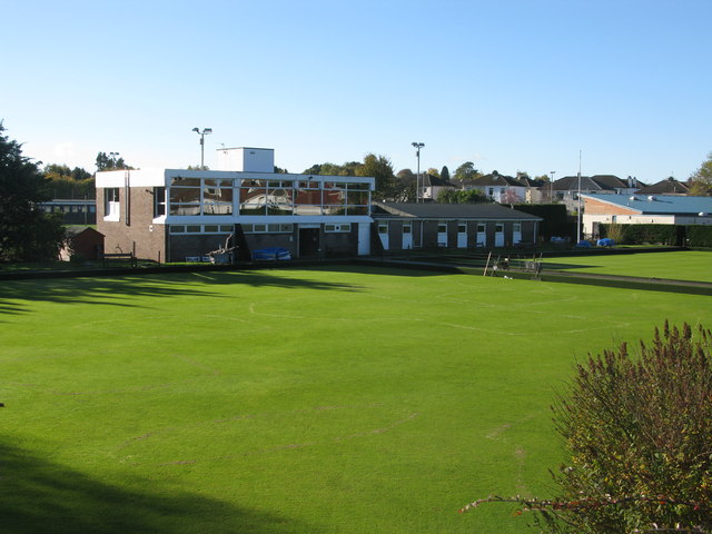 Picture of Ralston Bowling Club courtesy of Wikimedia Commons contributors - click for full credit