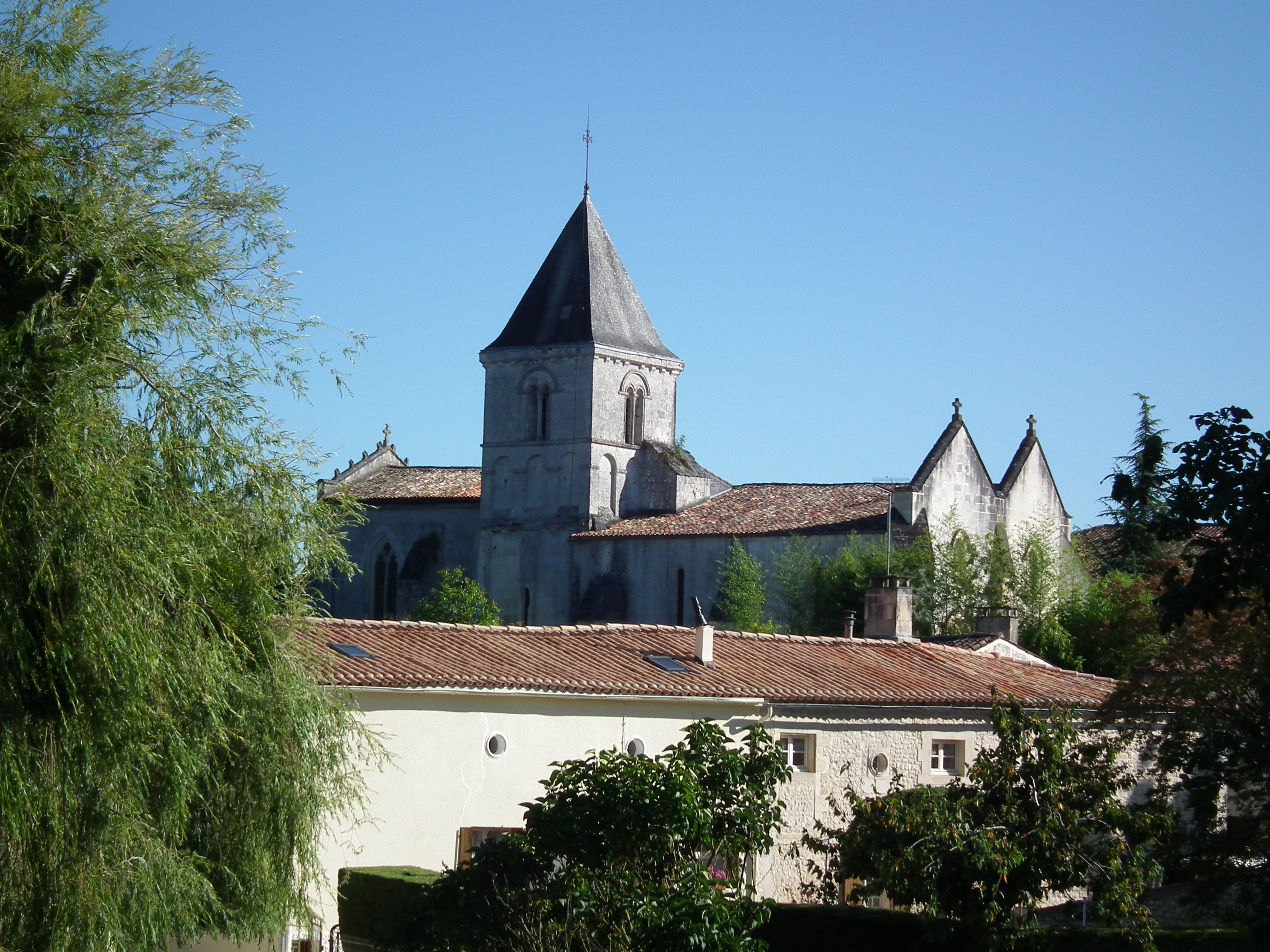 Saint-germain-de-lusignan