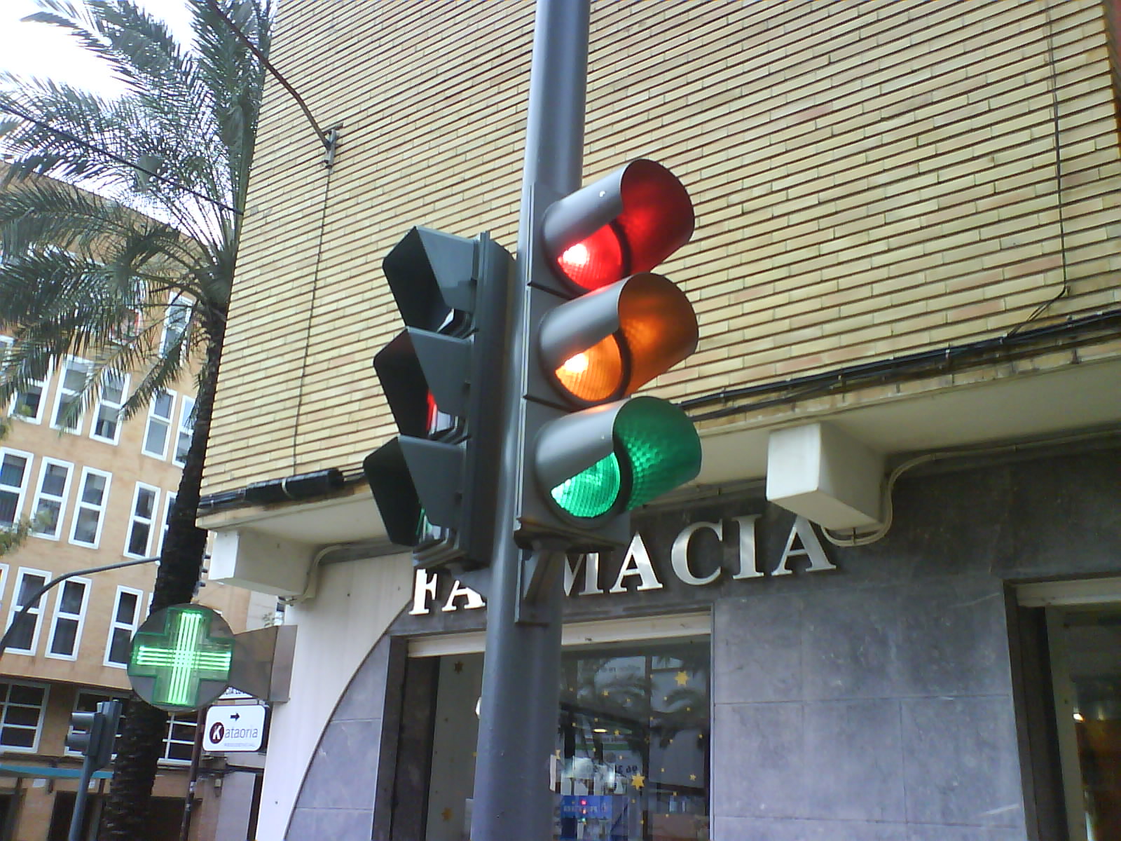 Trafic est un fabricant de Panneaux de signalisation lumineux