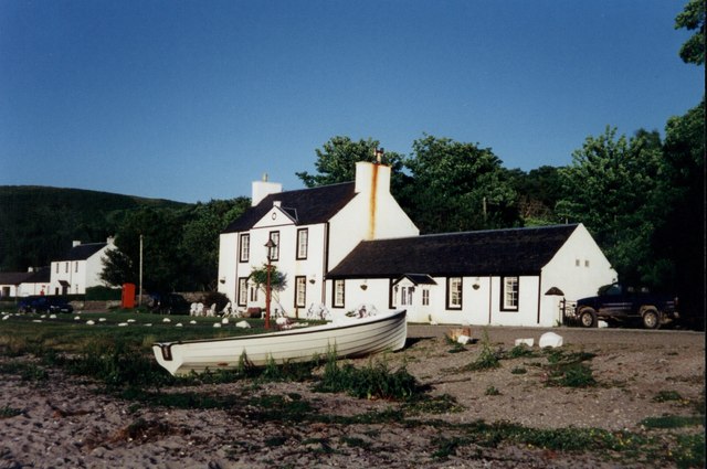 File:The Oystercatcher Pub, Otter Ferry - geograph.org.uk - 851028.jpg