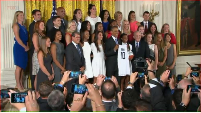 File:UConn Huskies at the White House to honor the 2015 Championship.JPG