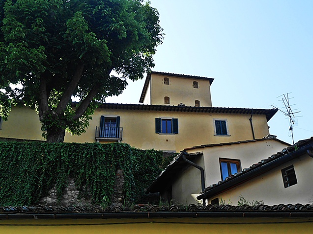 File:Villa Schifanoia 2.jpg