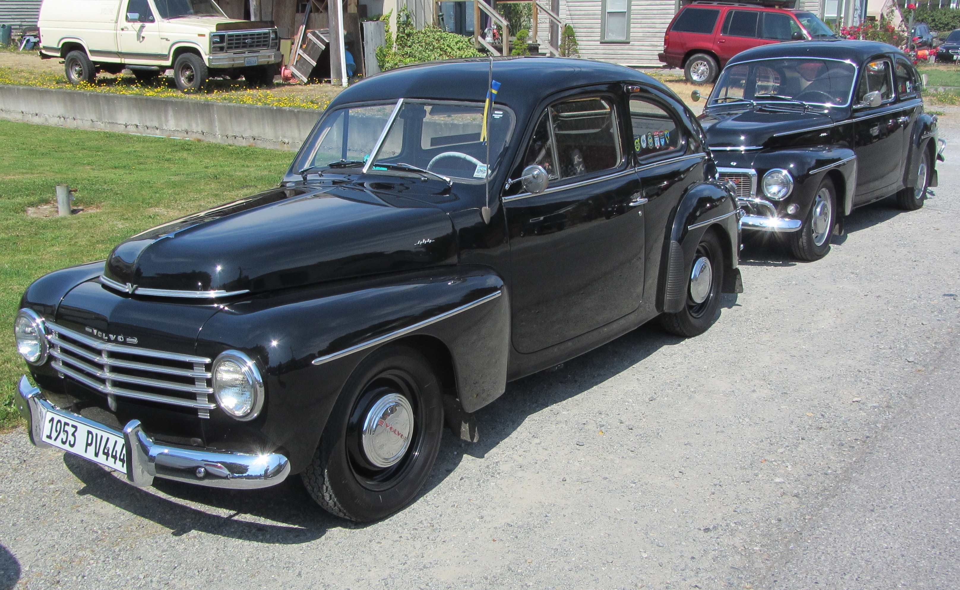 Volvo pv444