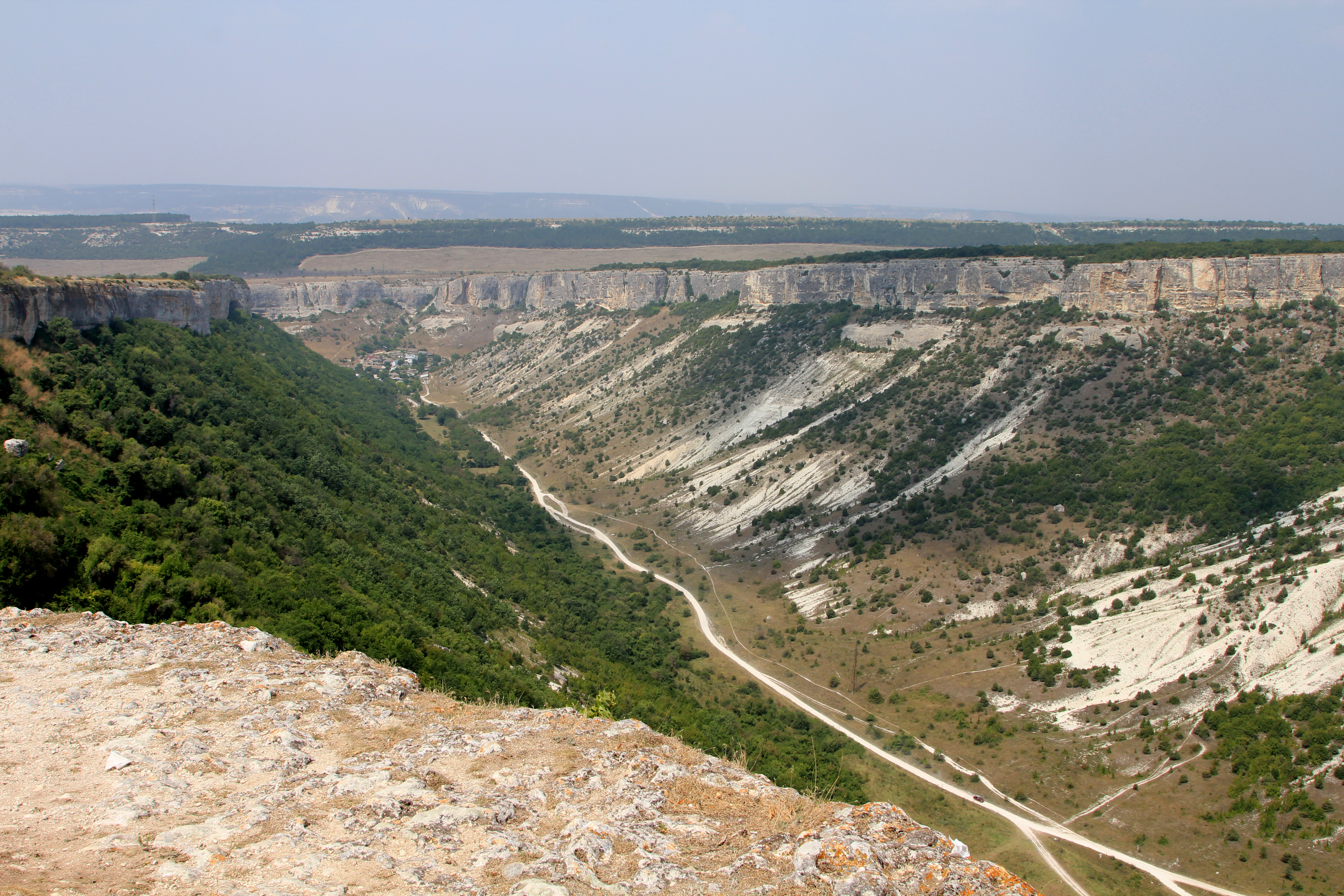 Бахчисарай угловое фото