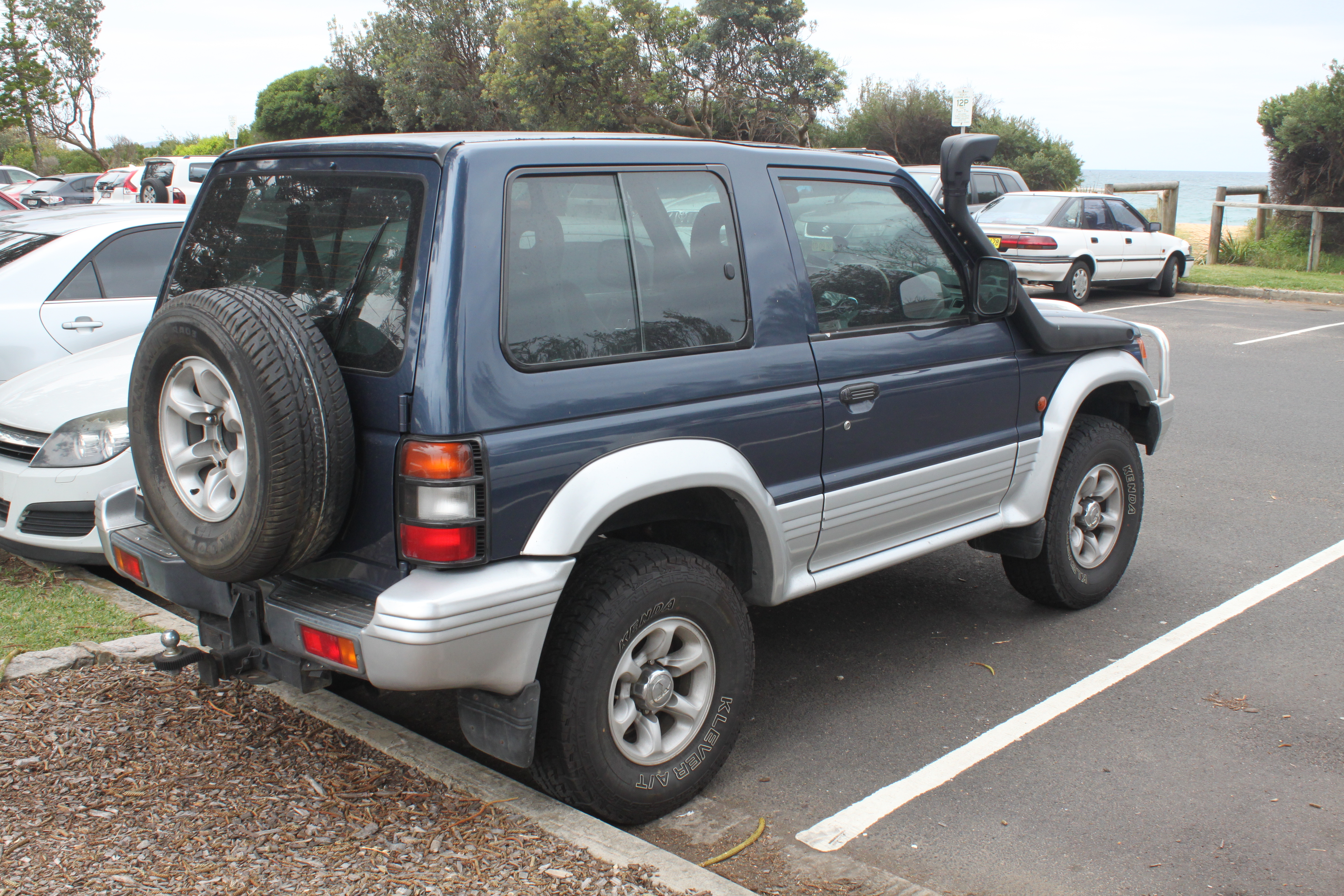 Mitsubishi Pajero 3 3 дверный