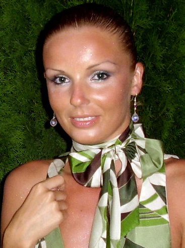 File:Agnieszka Wlodarczyk (cropped).jpg