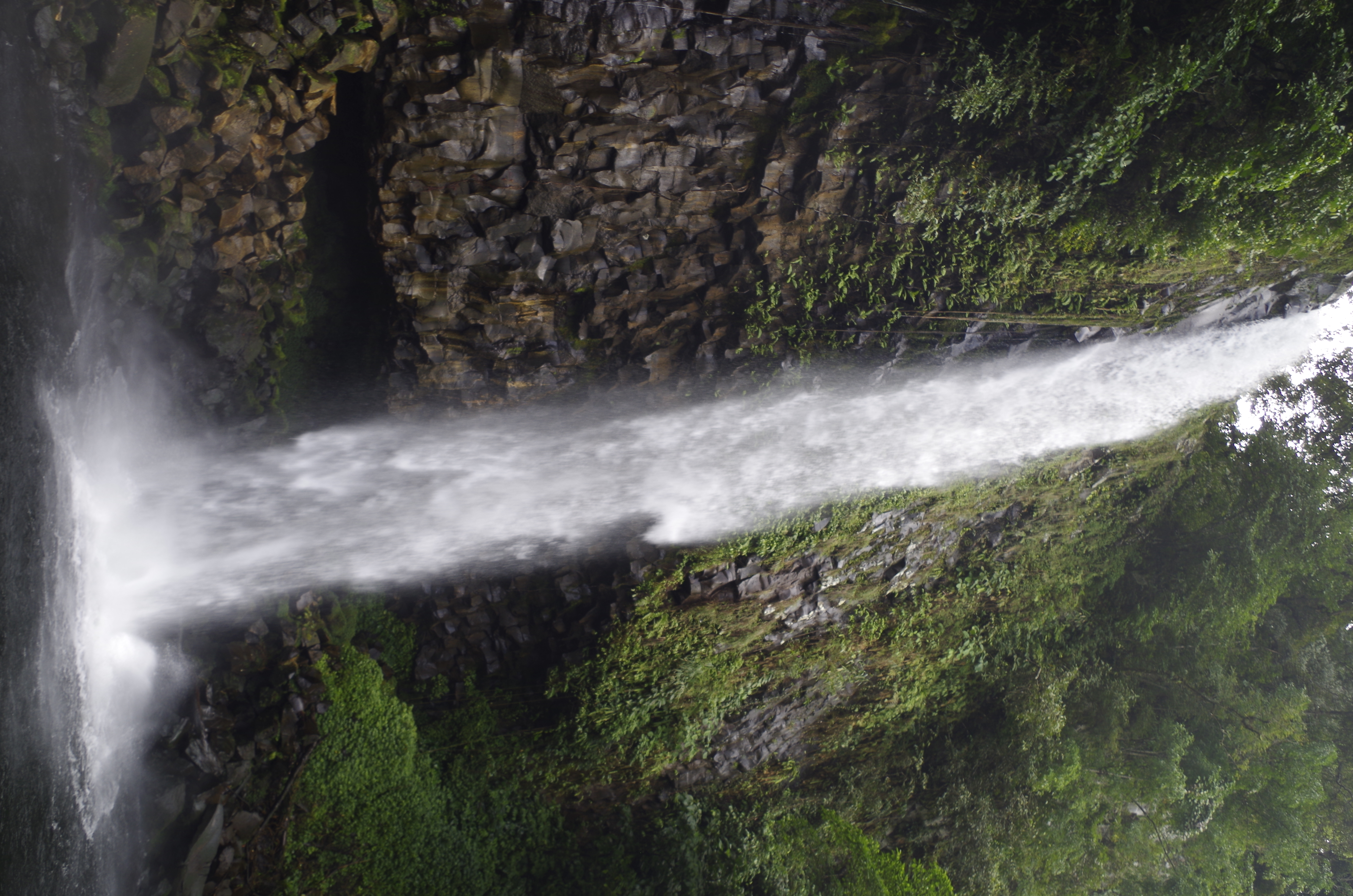 24 Gambar Pemandangan Air Terjun Asli Pemandangan Top 