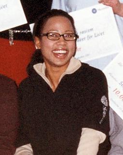 File:Alice Bah 2001.jpg