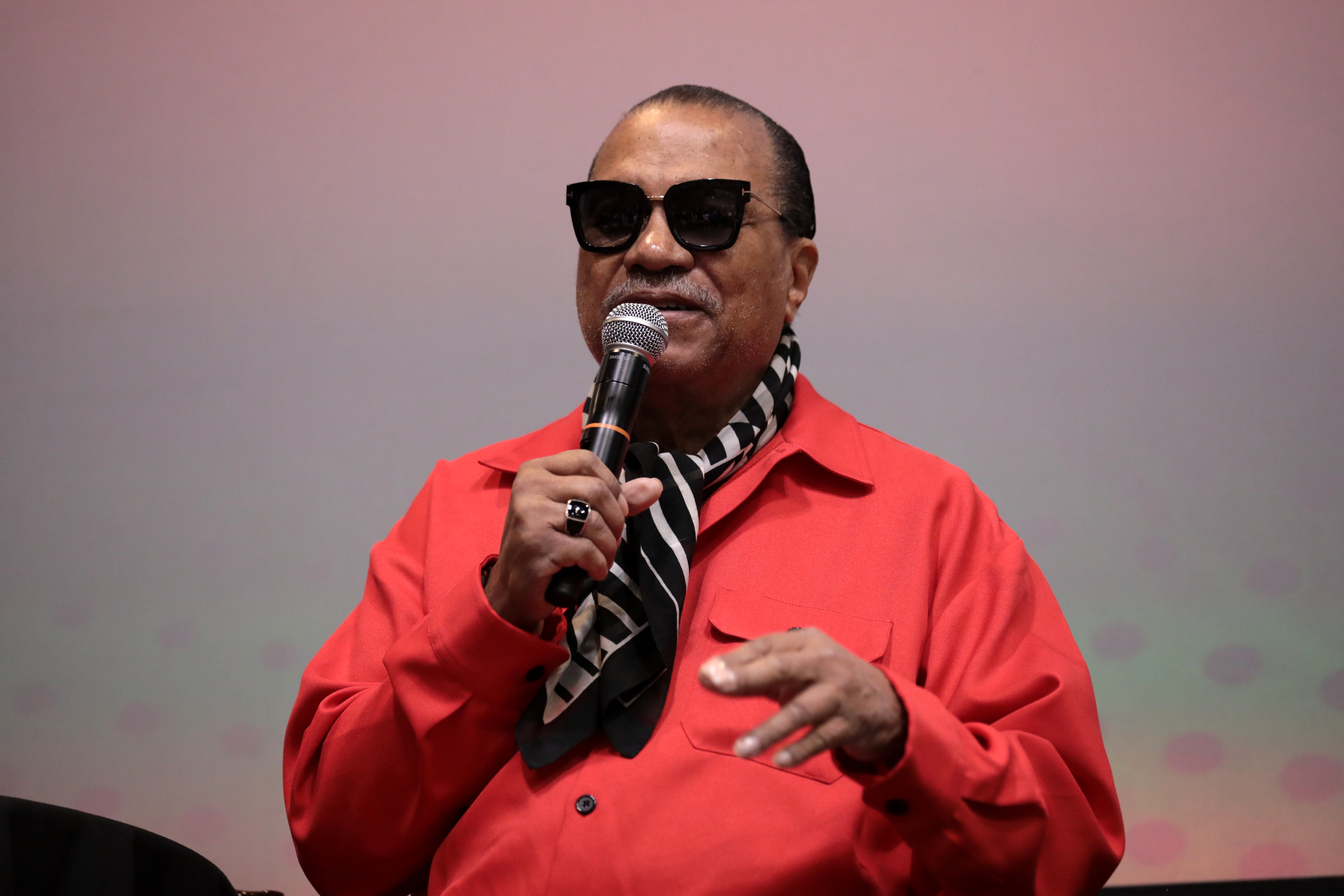 Billy Dee Williams - Wikipedia