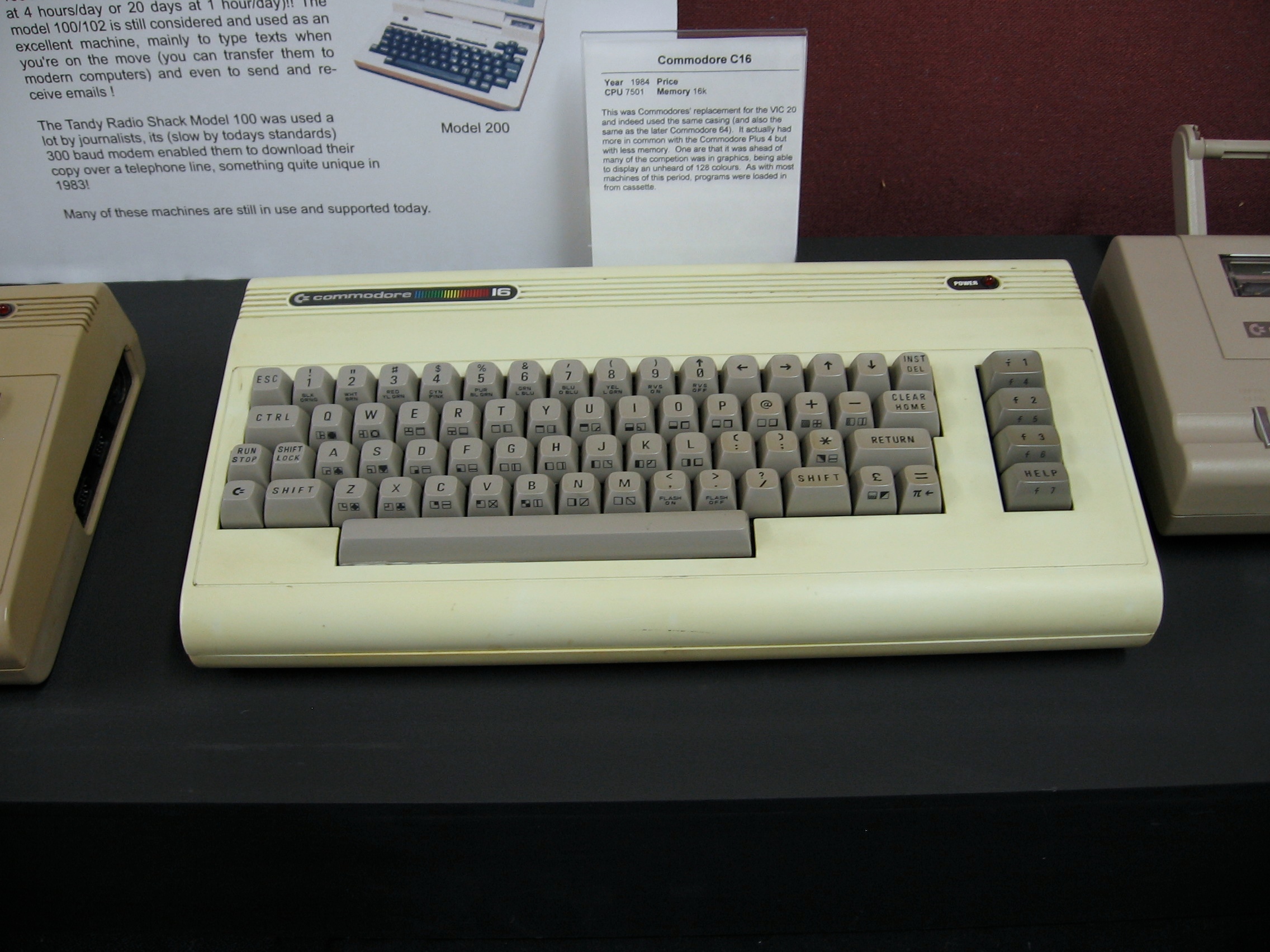 File:Commodore 16 (2225272020).jpg Wikimedia Commons