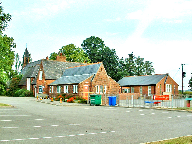 File:East Cowick CoE VC Primary School.jpg