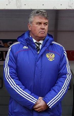 Guus Hiddink Rusia - Azerbaiyan.jpg