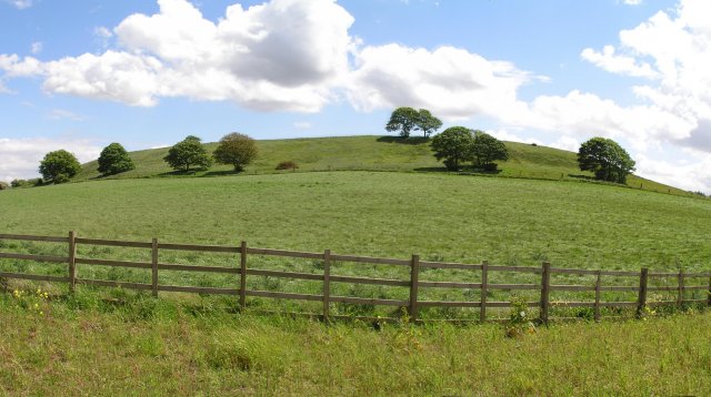 File:Fields and hillock - geograph.org.uk - 502827.jpg - Wikipedia
